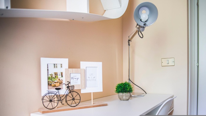 Listing photo thumbnail