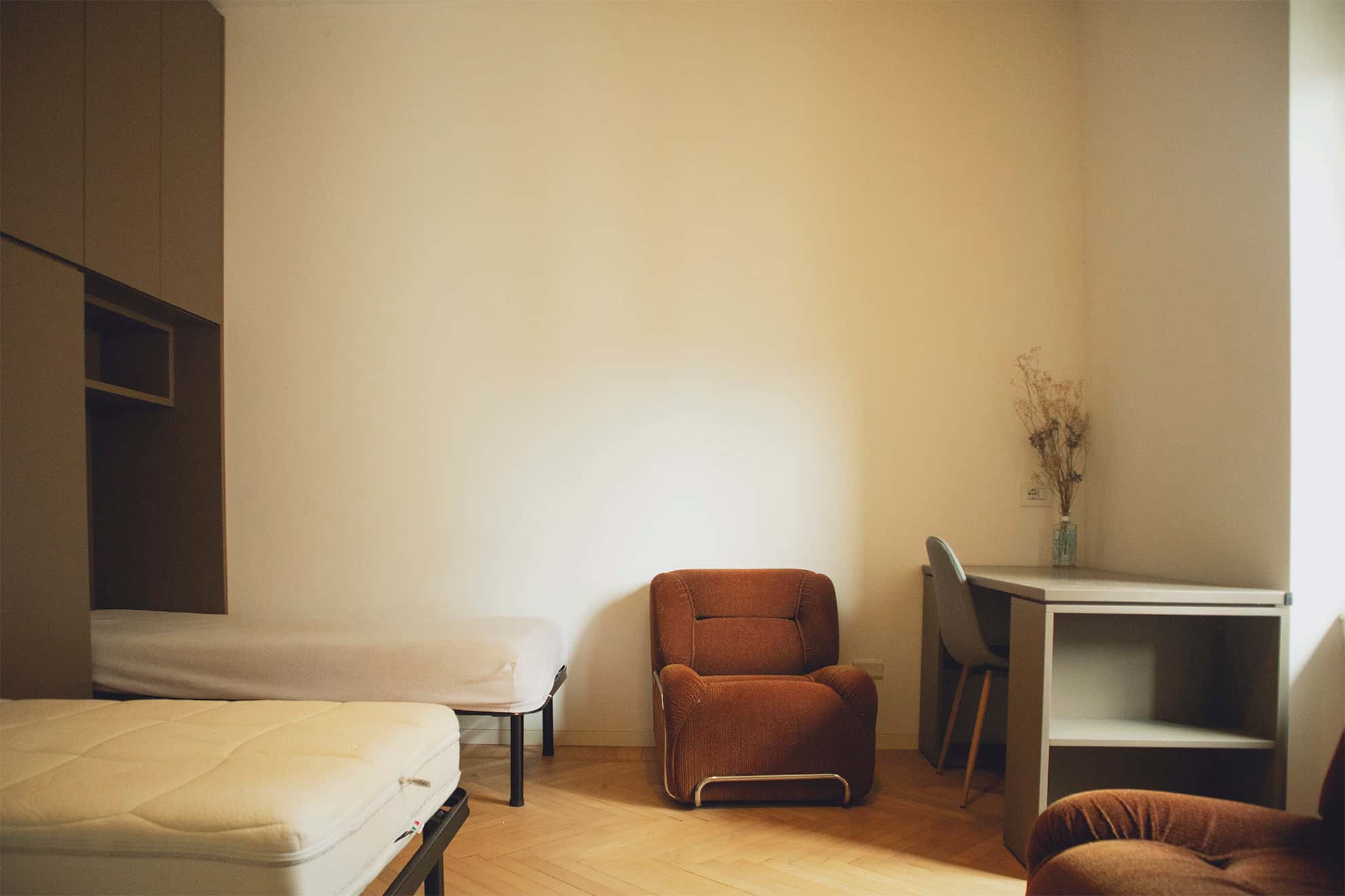 Quarto em Via Francesco Ingegnoli, Milano para 62 m² com 2 quartos