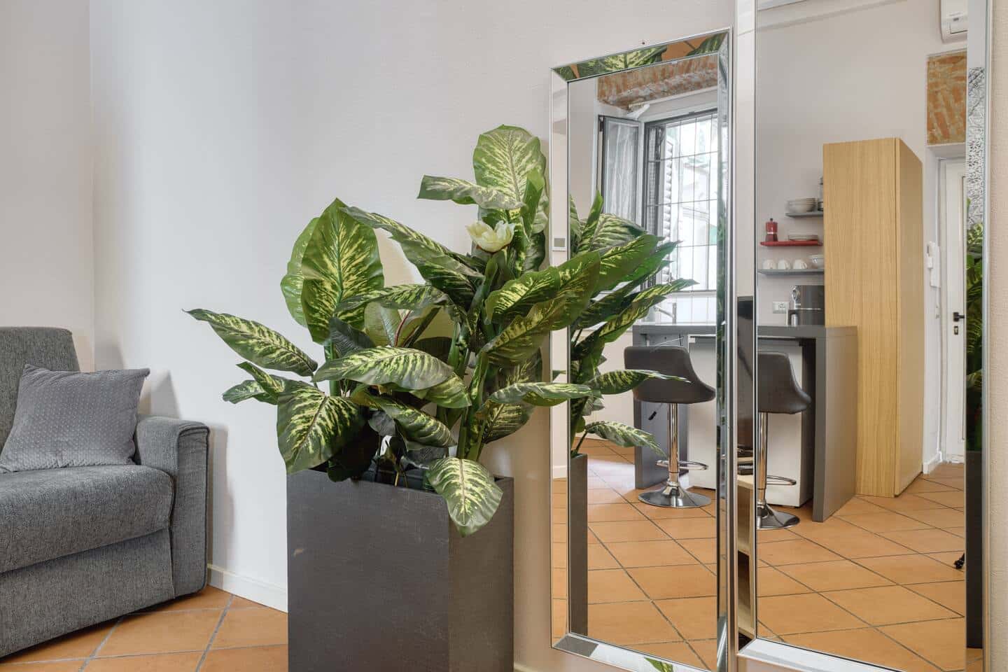 Apartment Milan, 1 bed — photo 13
