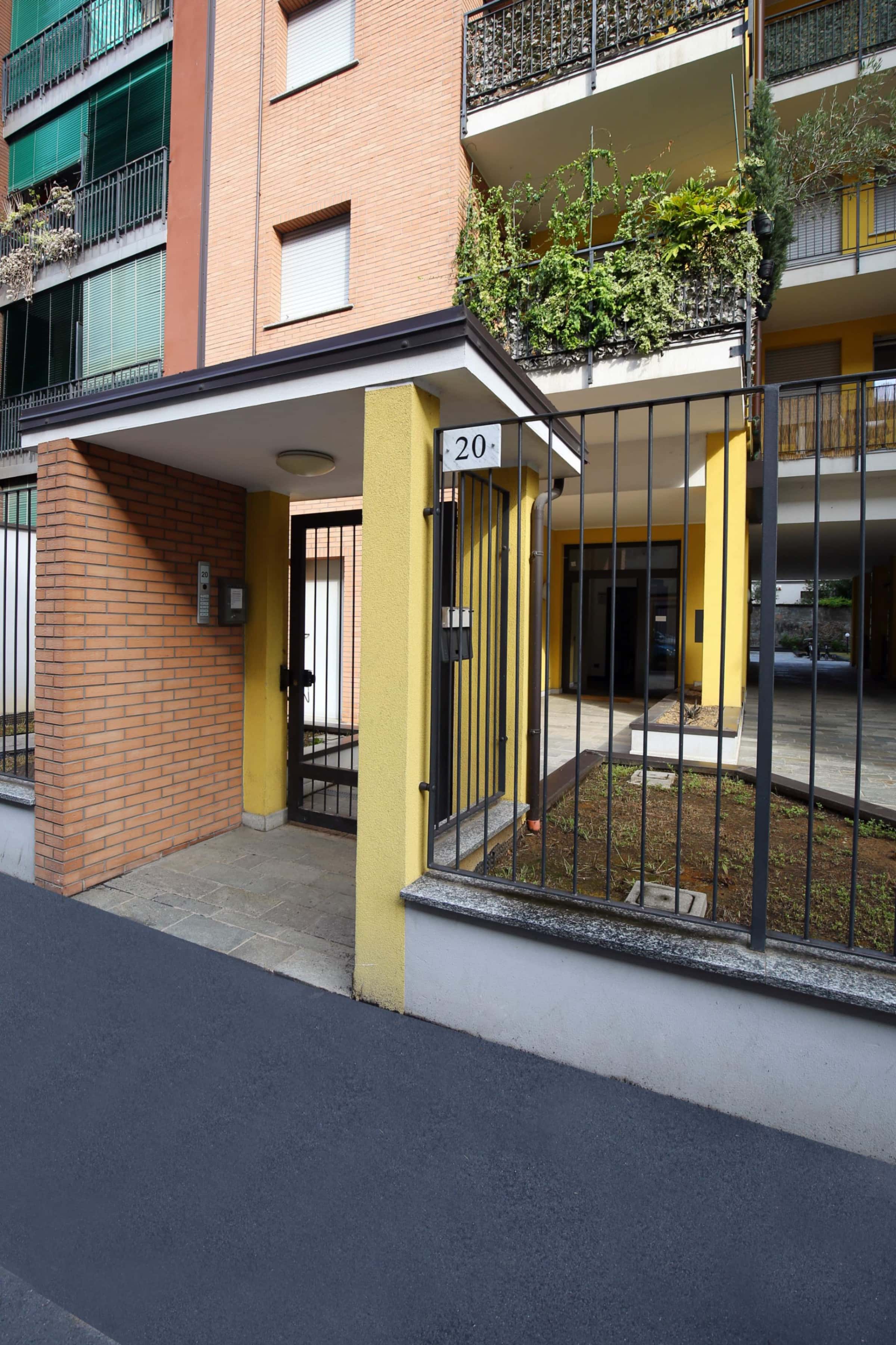 Single room Milan, 3 beds — photo 40
