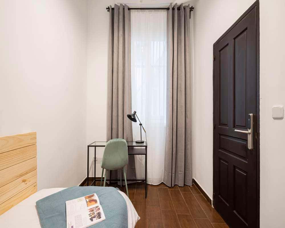 Habitación individual en la Calle de la Ballesta