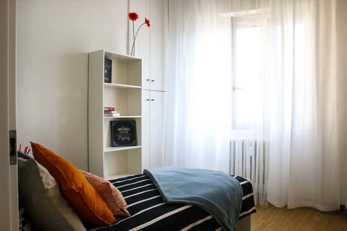 Listing photo thumbnail