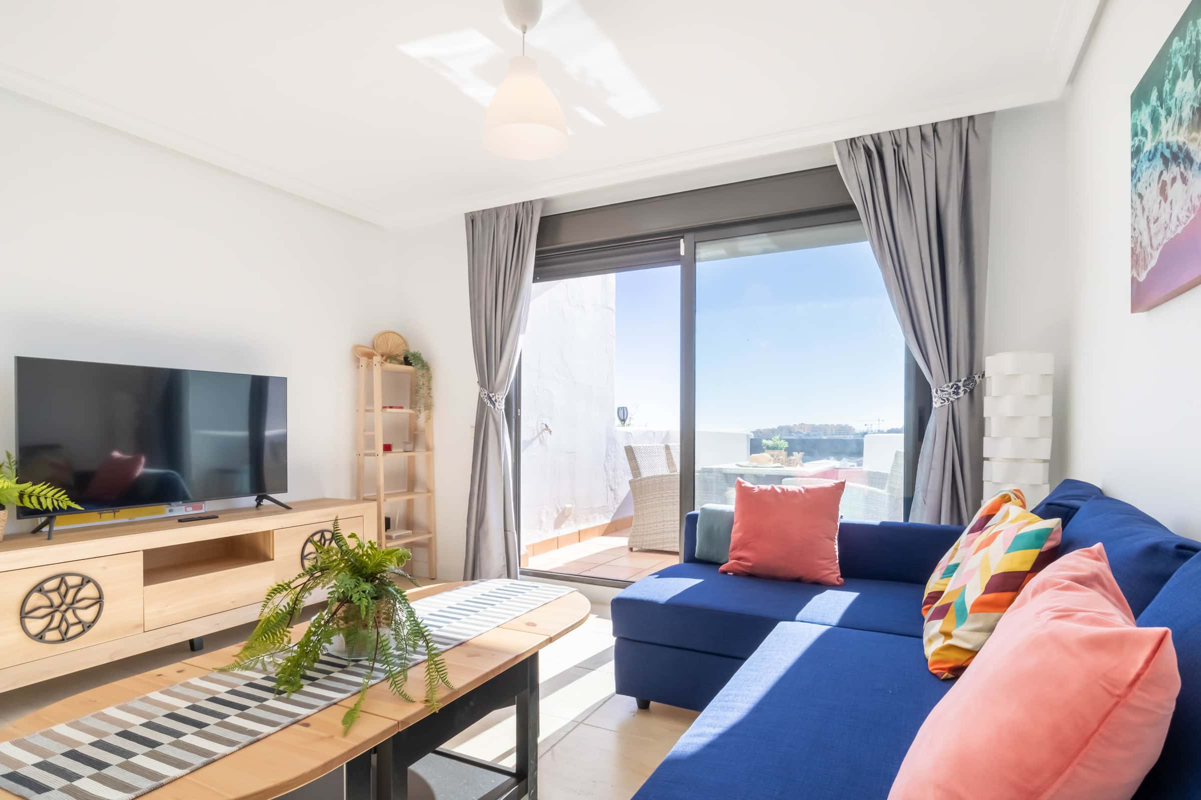 Sunset Sunshine Pool and Golf 4