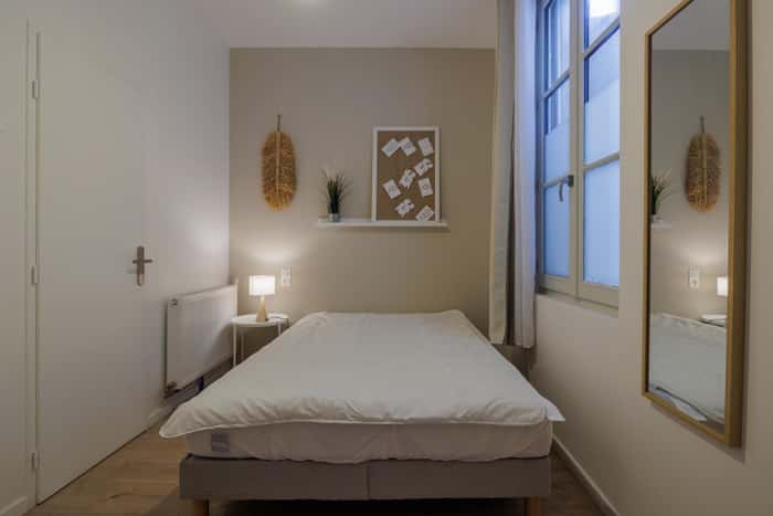 Listing photo thumbnail