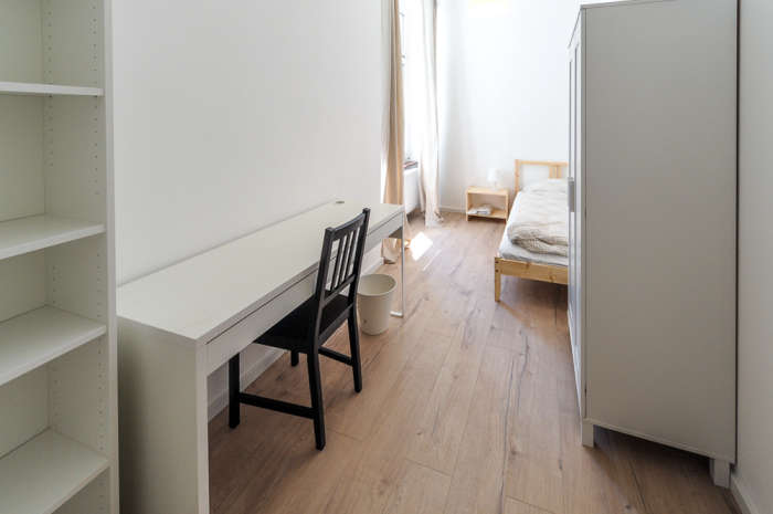 Listing photo thumbnail