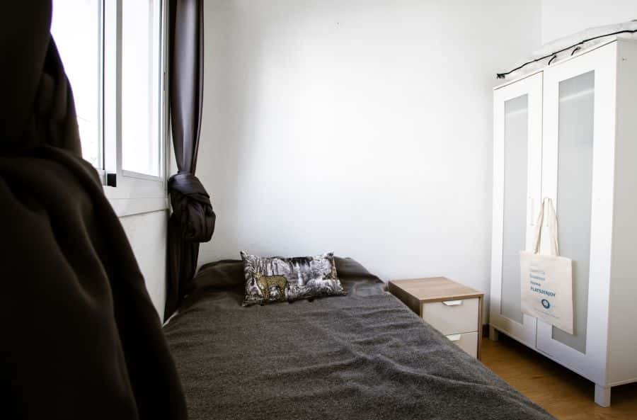 Habitación en piso de 4 habitaciones en Algirós