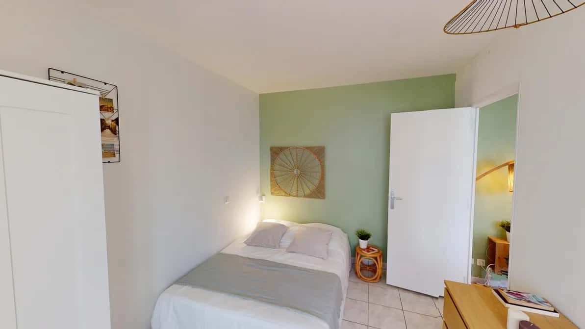 Chambre dans le 61 Rue du Jardin public