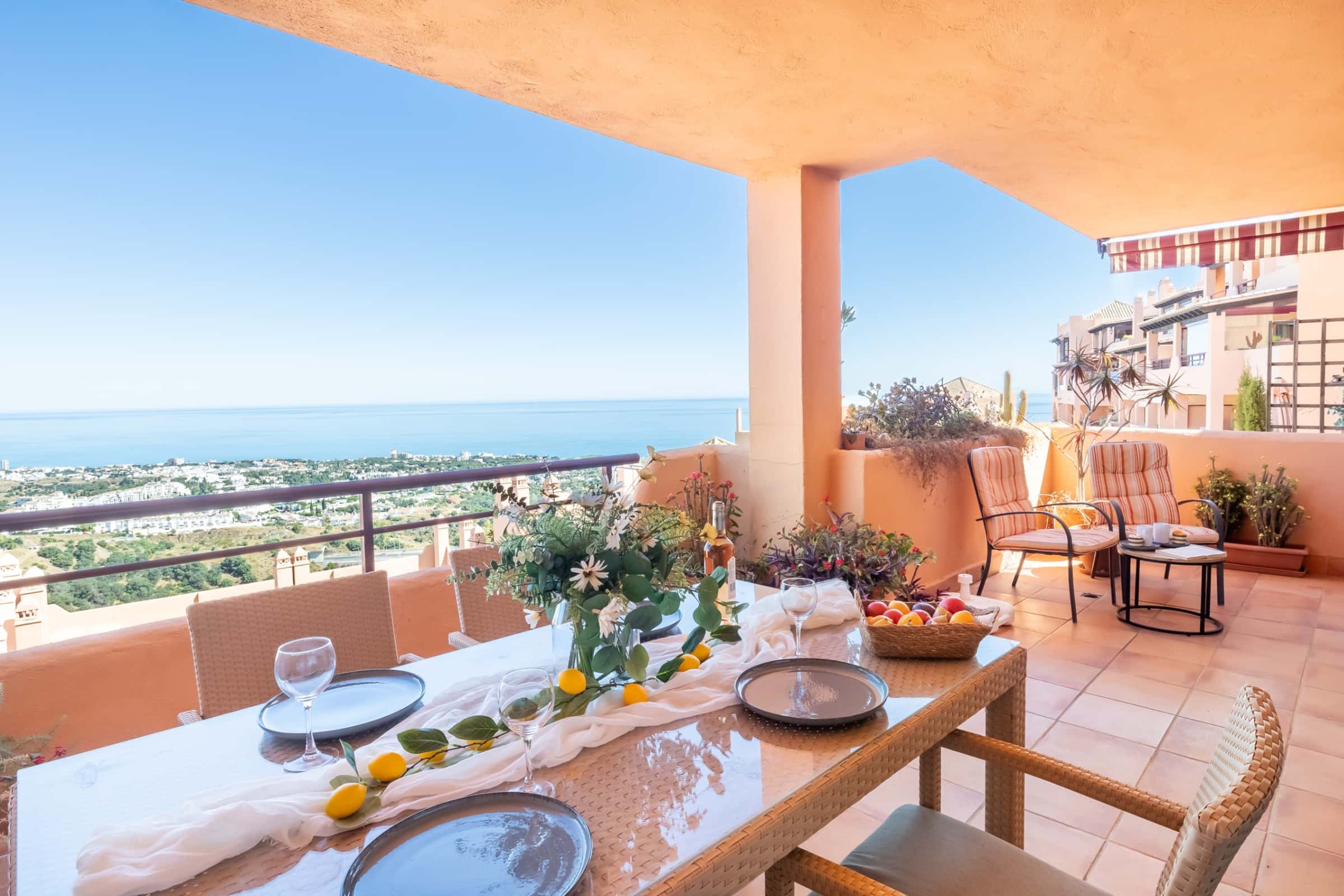 Los Alcores Family Pool Monthly Rental