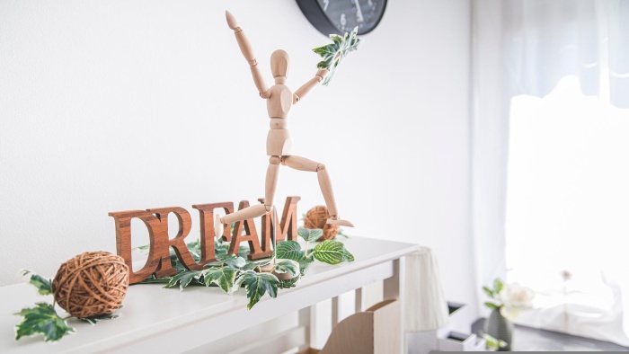 Listing photo thumbnail