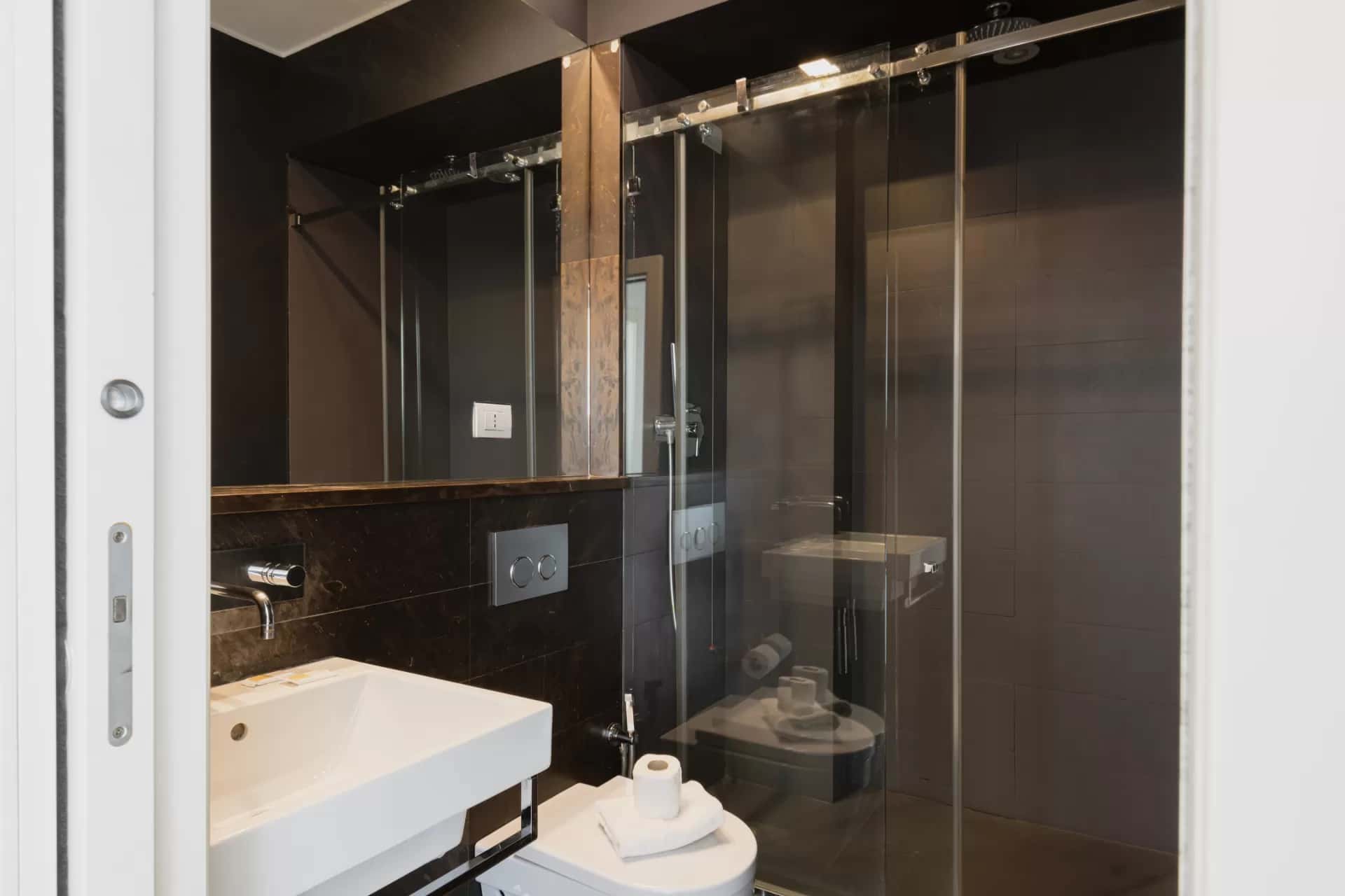 Apartment Milan, 2 beds — photo 41