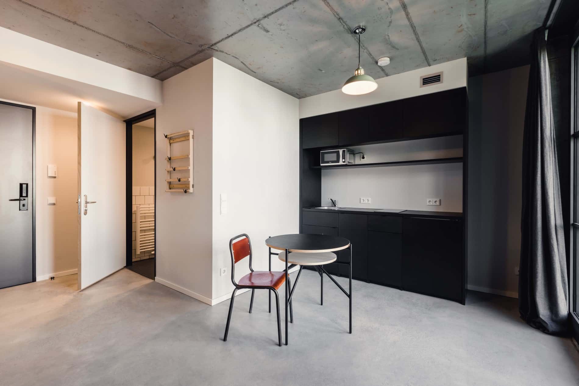 Deluxe Balcony - Short Term - Floor 0