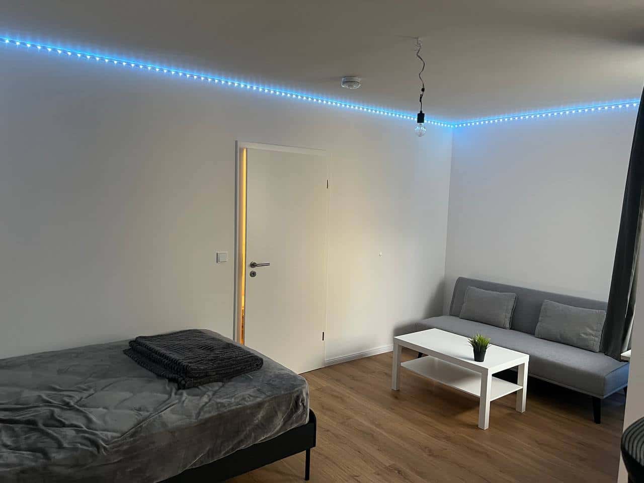 Room in Zwinglistraße, Berlin for 40 m² with 2 bedrooms - Foto 1