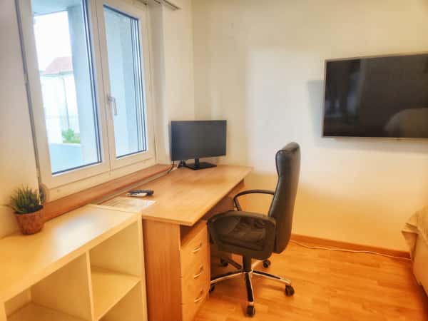 Stanza in Wülflingerstrasse, Winterthur di 80 m² con 1 camera