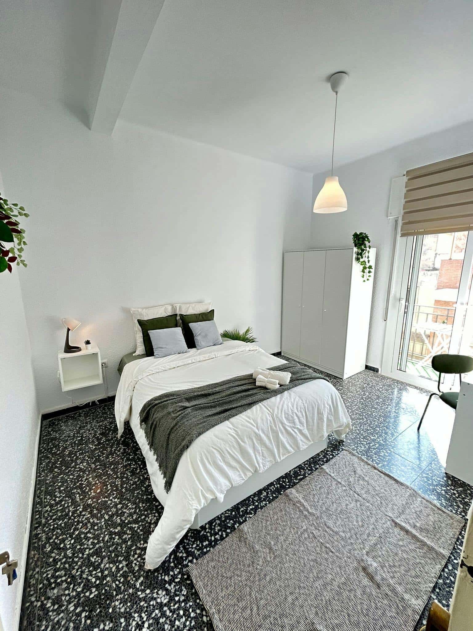 Habitacion privada en Passatge de Nogués, Gràcia , Barcelona