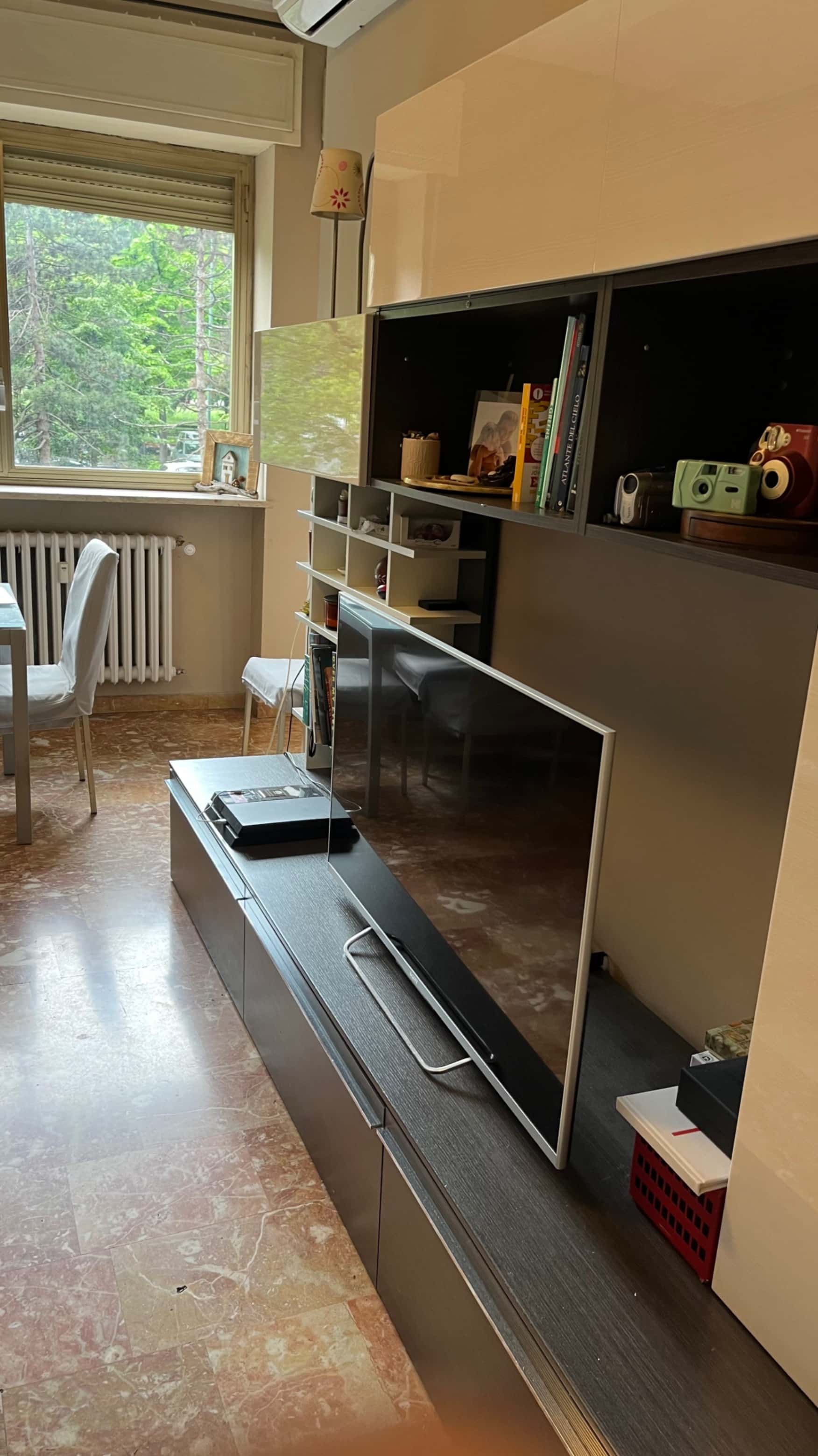 Room in Corso Canonico Giuseppe Allamano, Torino for 120 m² with 3 bedrooms