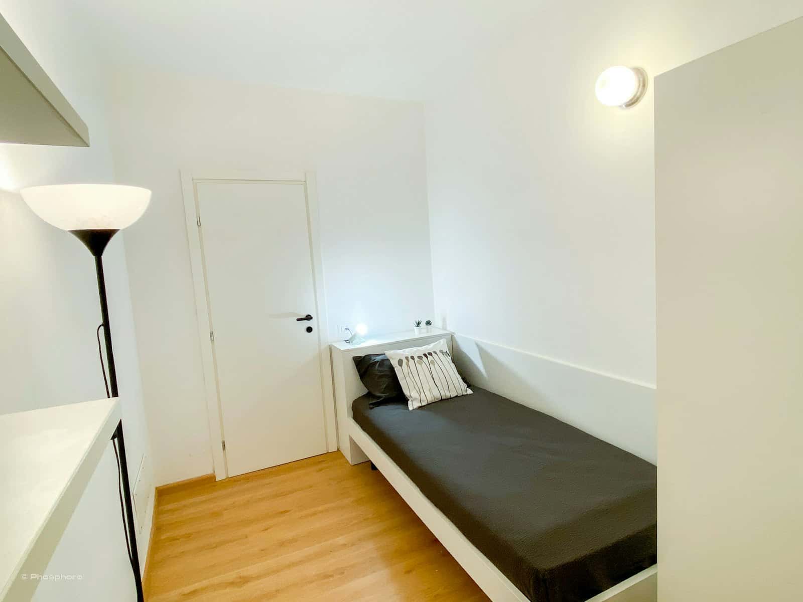 Habitación en Via Oriola, Trento para 135 m² con 7 dormitorios