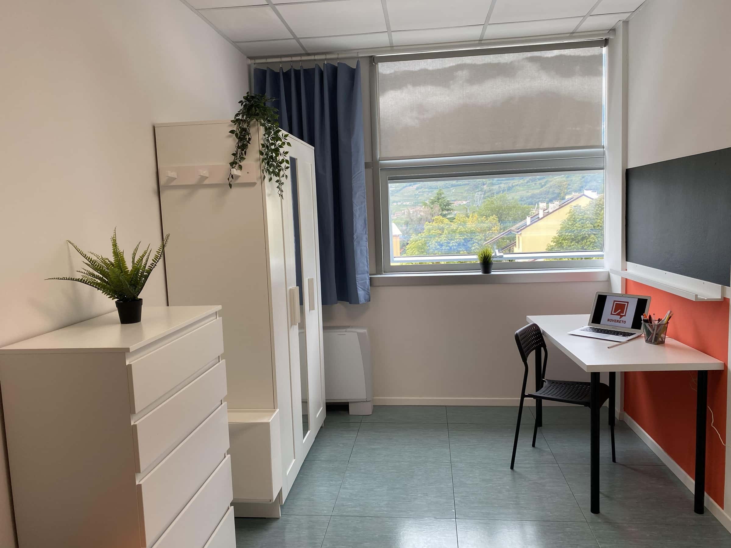 VIALE TRENTO 33/2 - Stanza 52