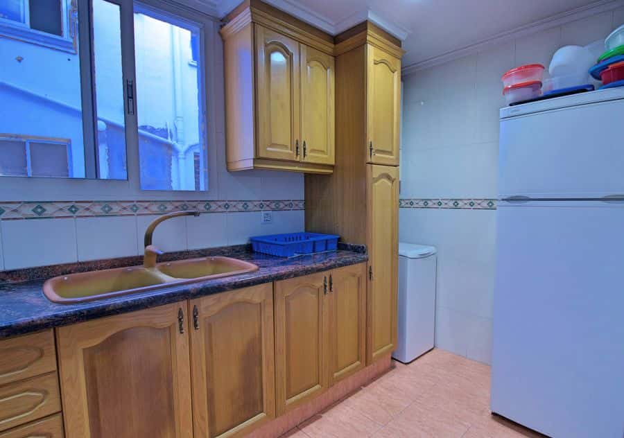 Habitación en piso de 3 habitaciones en Algirós