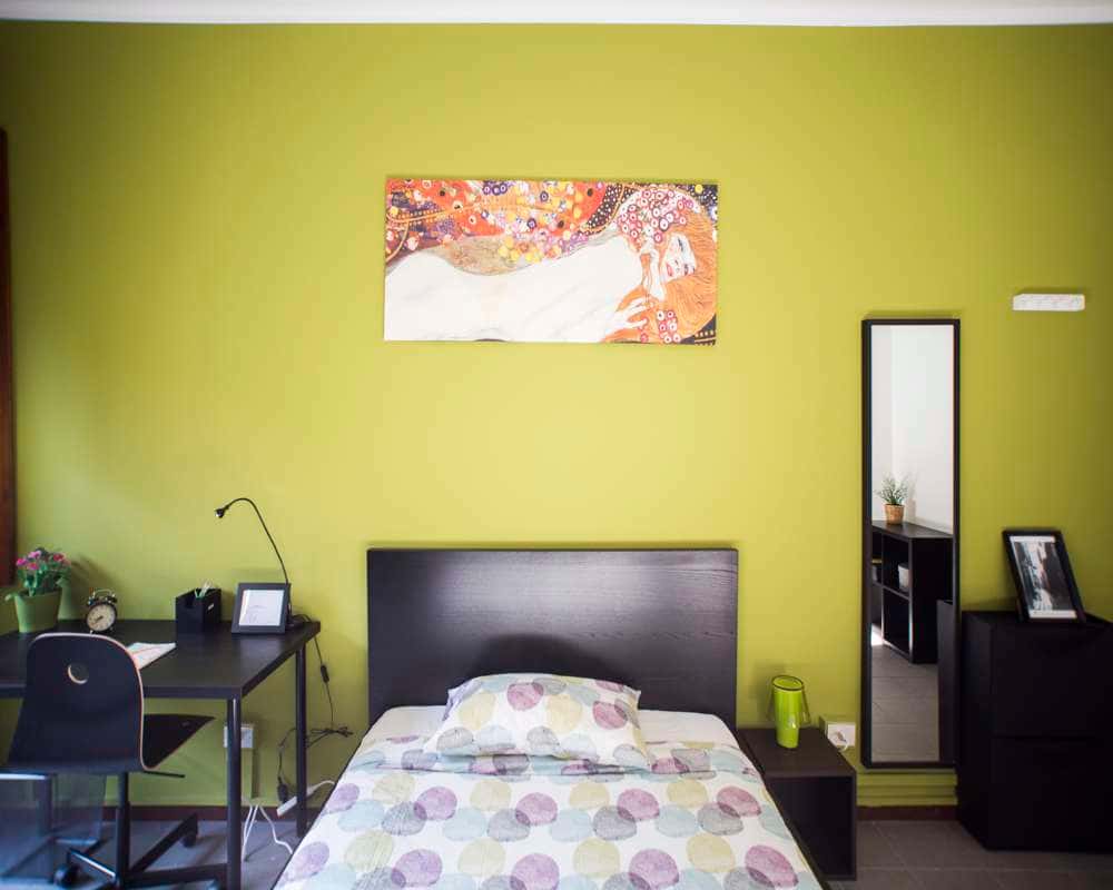 Stanza in Via Francesco Arese