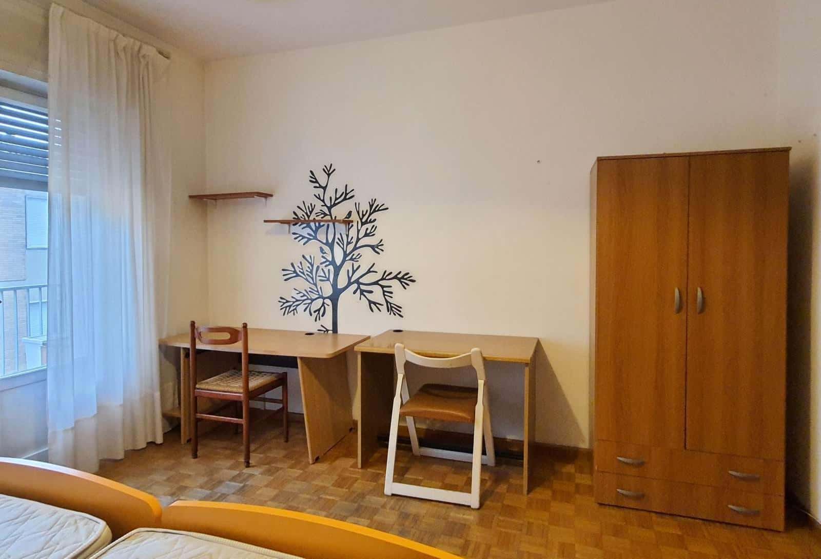 Single room Trento, 3 beds — photo 2