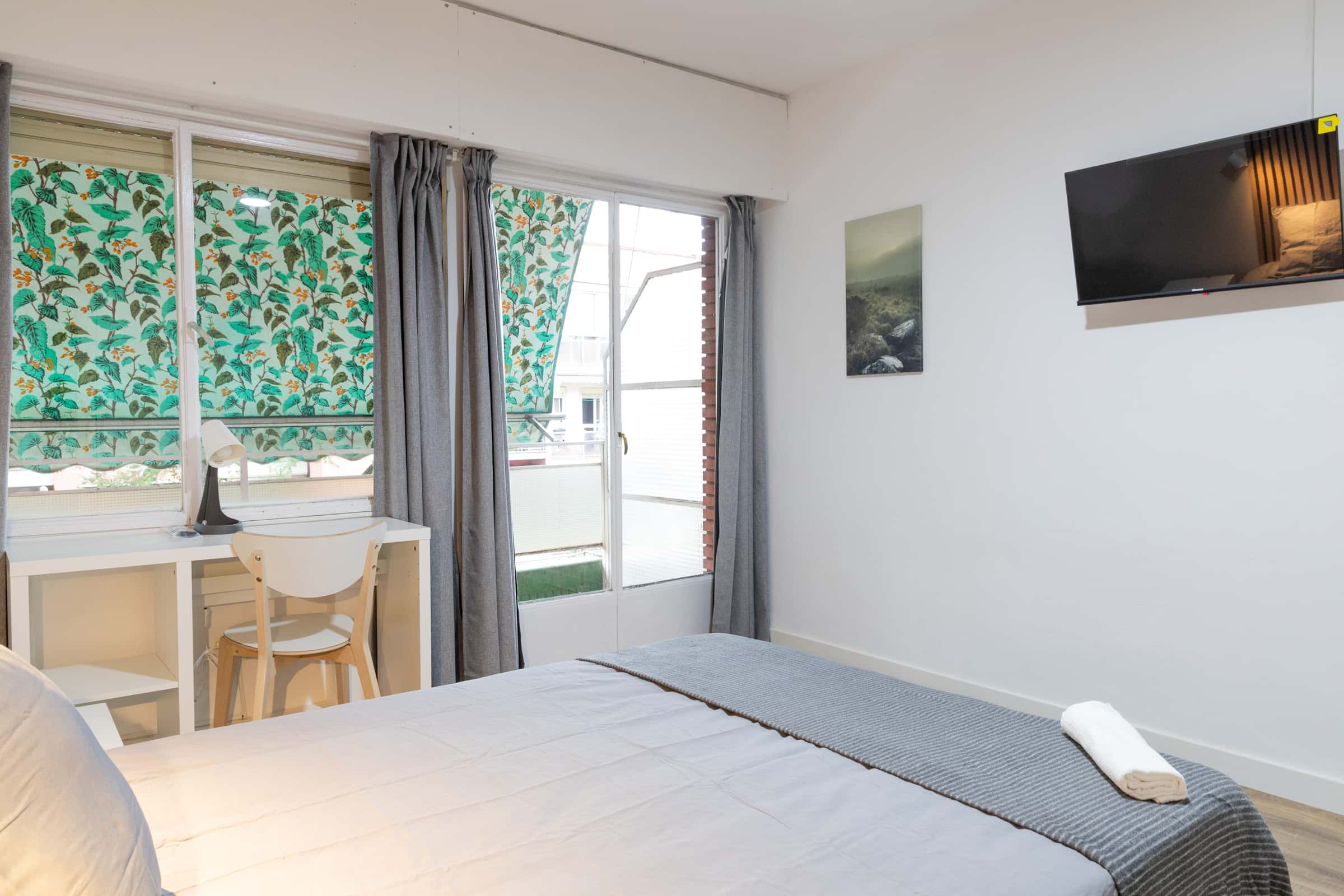 Chambre dans Calle de Emilio Ferrari, Madrid pour 80 m² avec 4 chambres