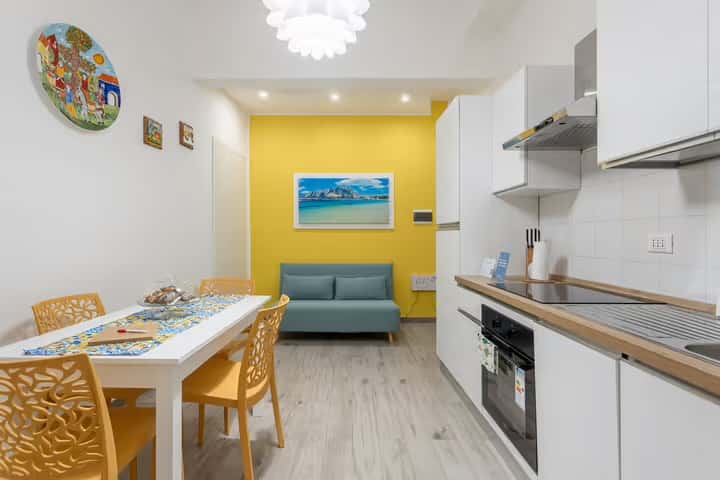 Apartment in Via Antonio Mongitore, Palermo for 62 m² with 2 bedrooms