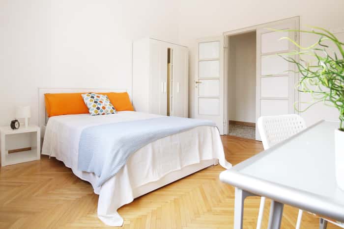 Listing photo thumbnail