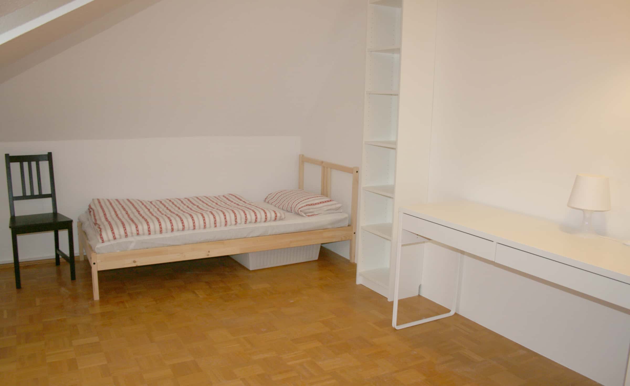 Zimmer in der Eisenacher Str.