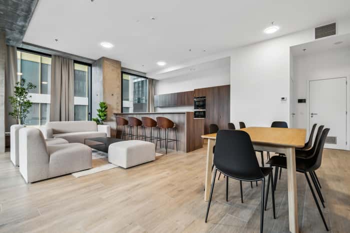 Listing photo thumbnail