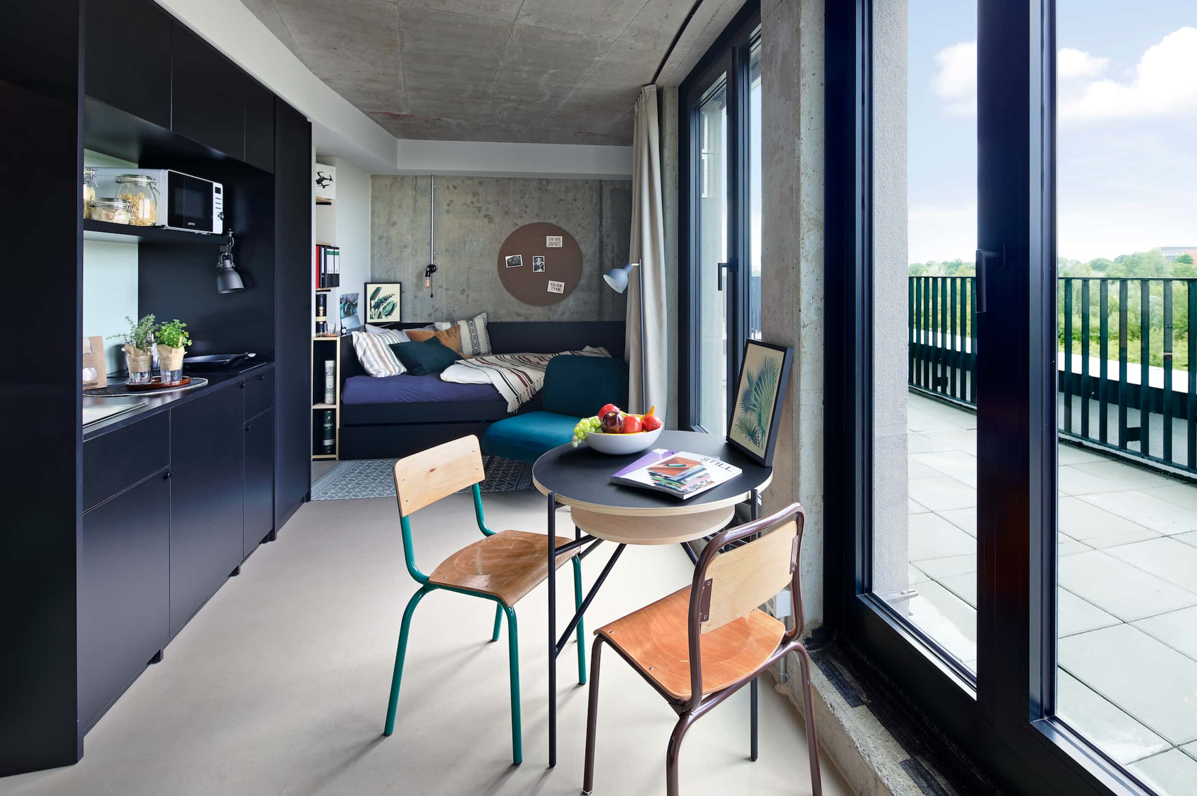Penthouse Loft Balcony - Long Term - Floor 7