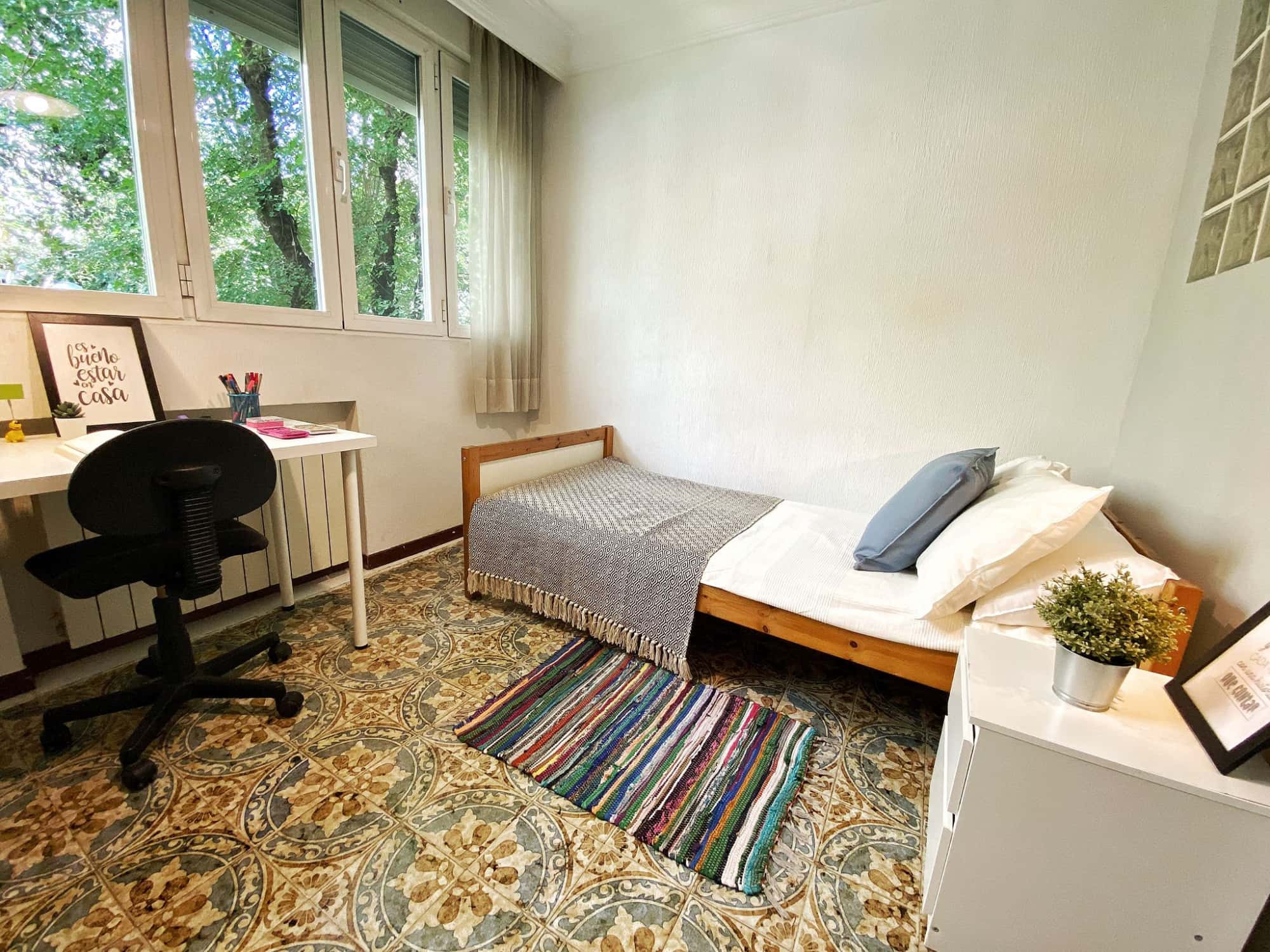 Calle Illescas, 49, 1º (ONLY STUDENTS)