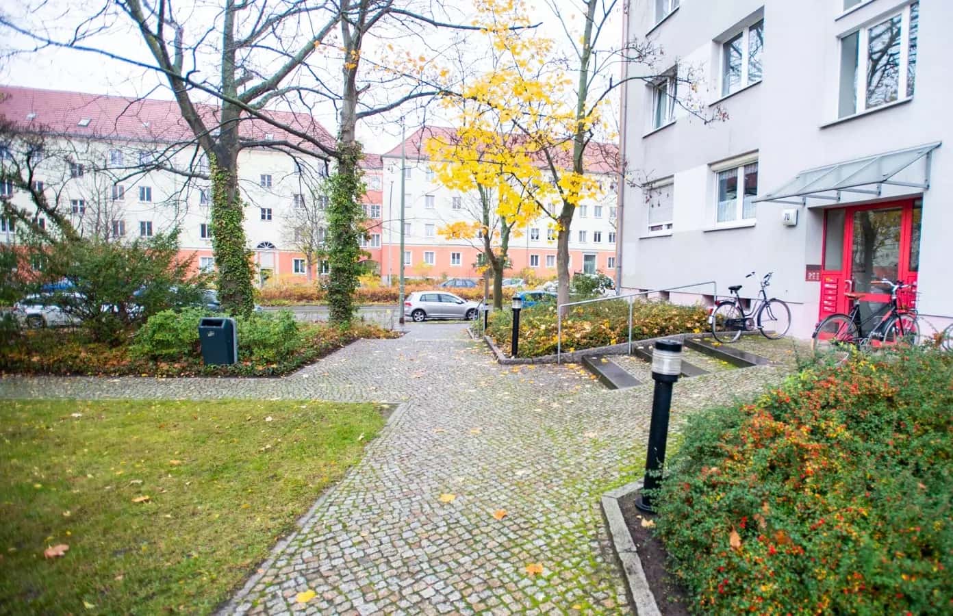 Cozy Apartment in Prenzlauer Berg near Volkspark - Photo 1