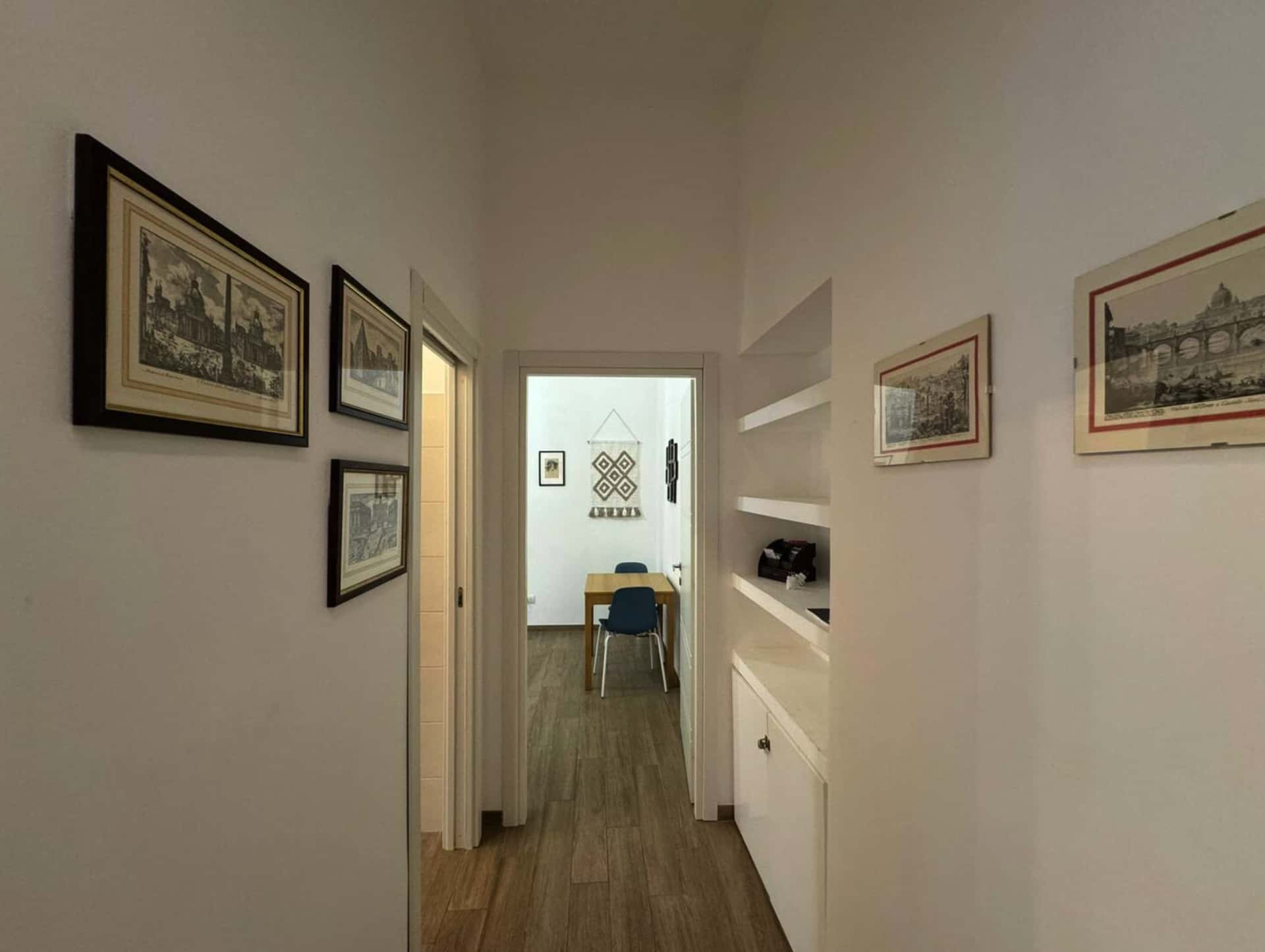 Apartment Rome, 1 bed — photo 2