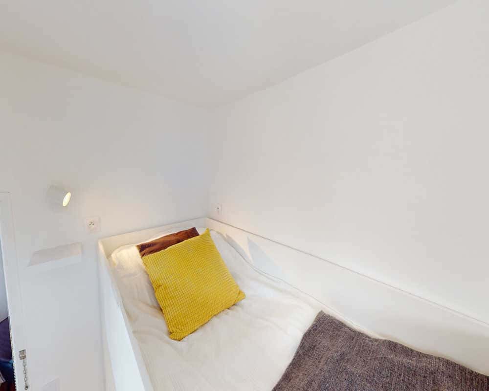 Chambre dans le rue des Volontaires