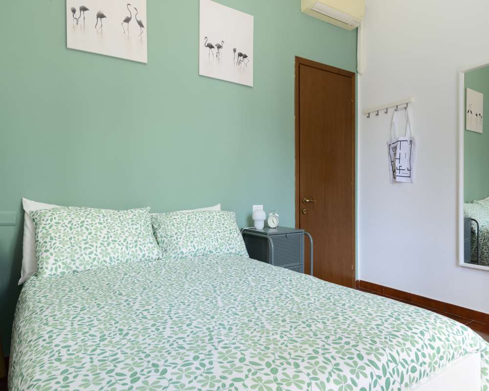 Stanza in VIA CAVEZZALI