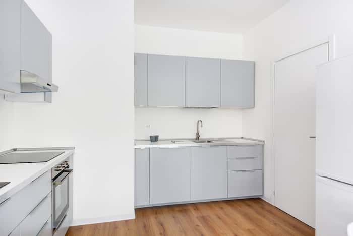 Listing photo thumbnail