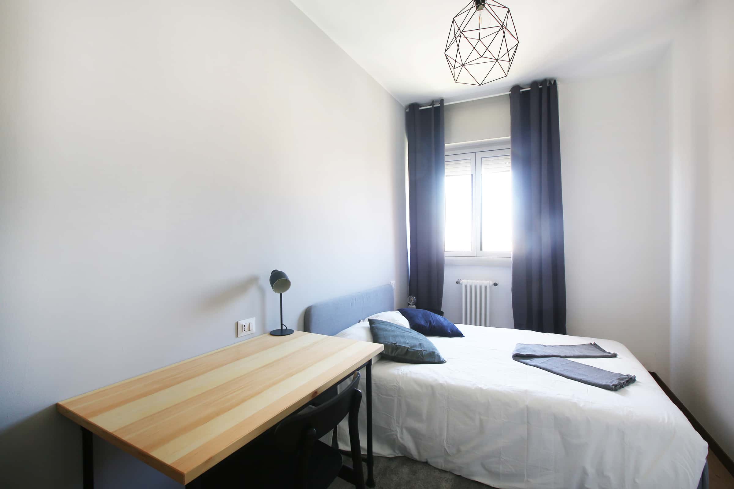 Camera Singola in via Via Benjamin Constant, ,  Milano, IT