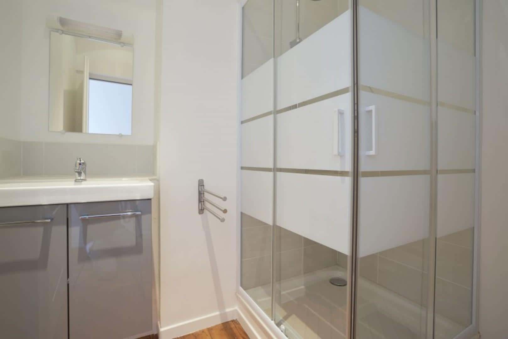 Chambre 3 - GAMBETTA L