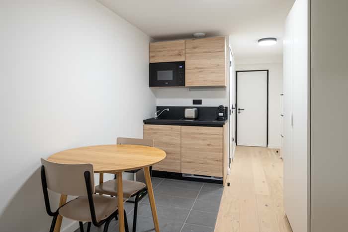 Listing photo thumbnail