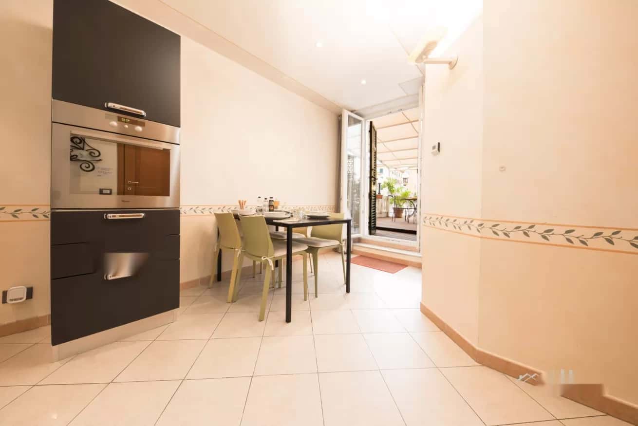 Apartment Genoa, 1 bed — photo 8