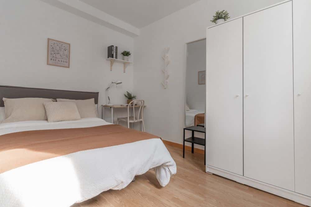 Habitación totalmente equipada en Bailén