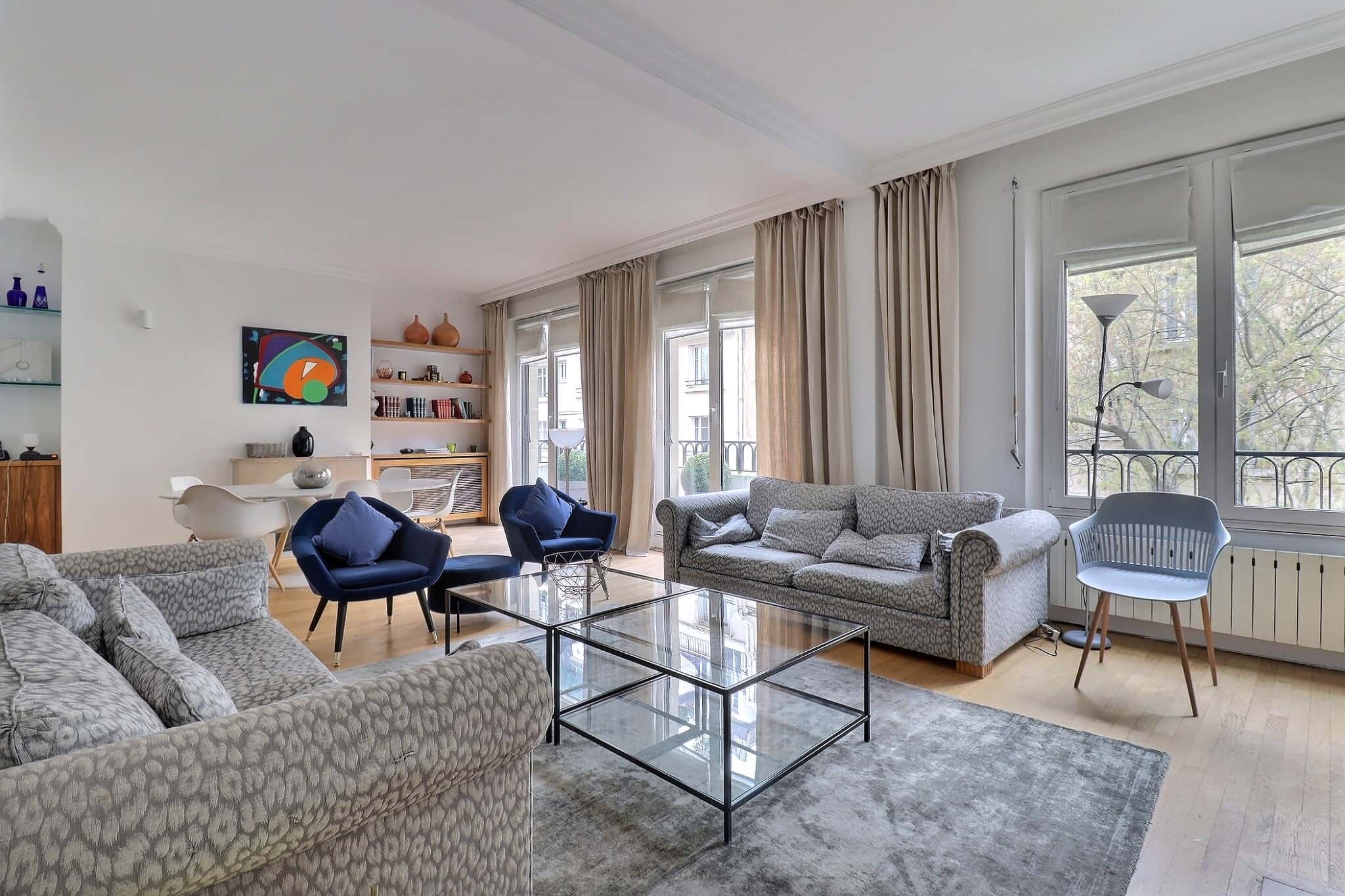 Apartment 3 bedrooms 122m²