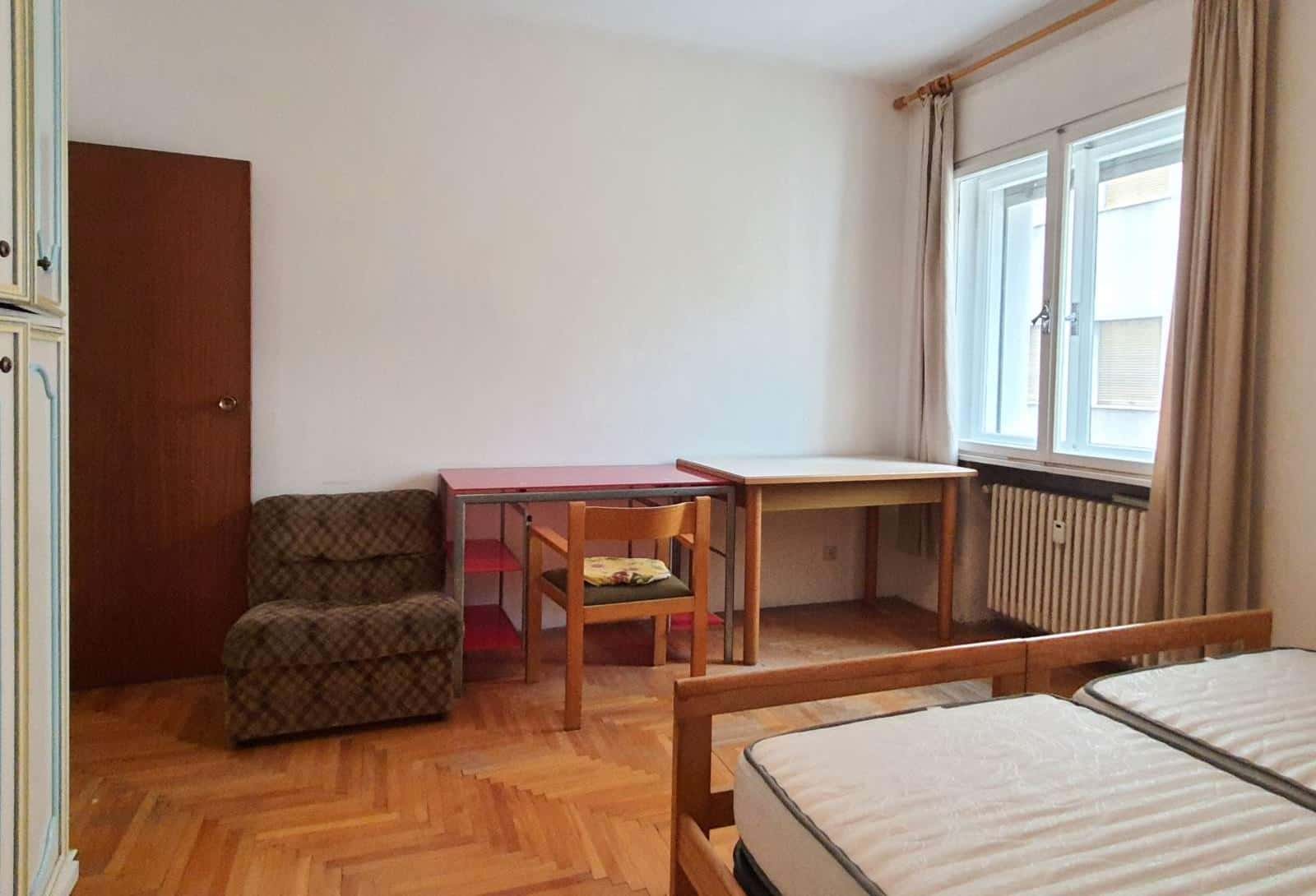 Single room Trento, 3 beds — photo 2