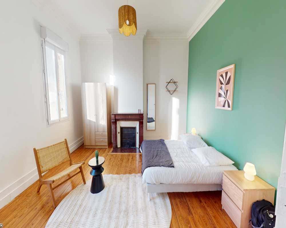 Chambre dans le Rue du Loup