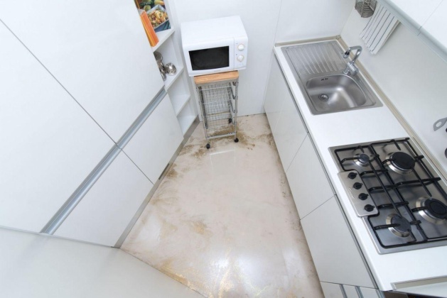 Listing photo thumbnail