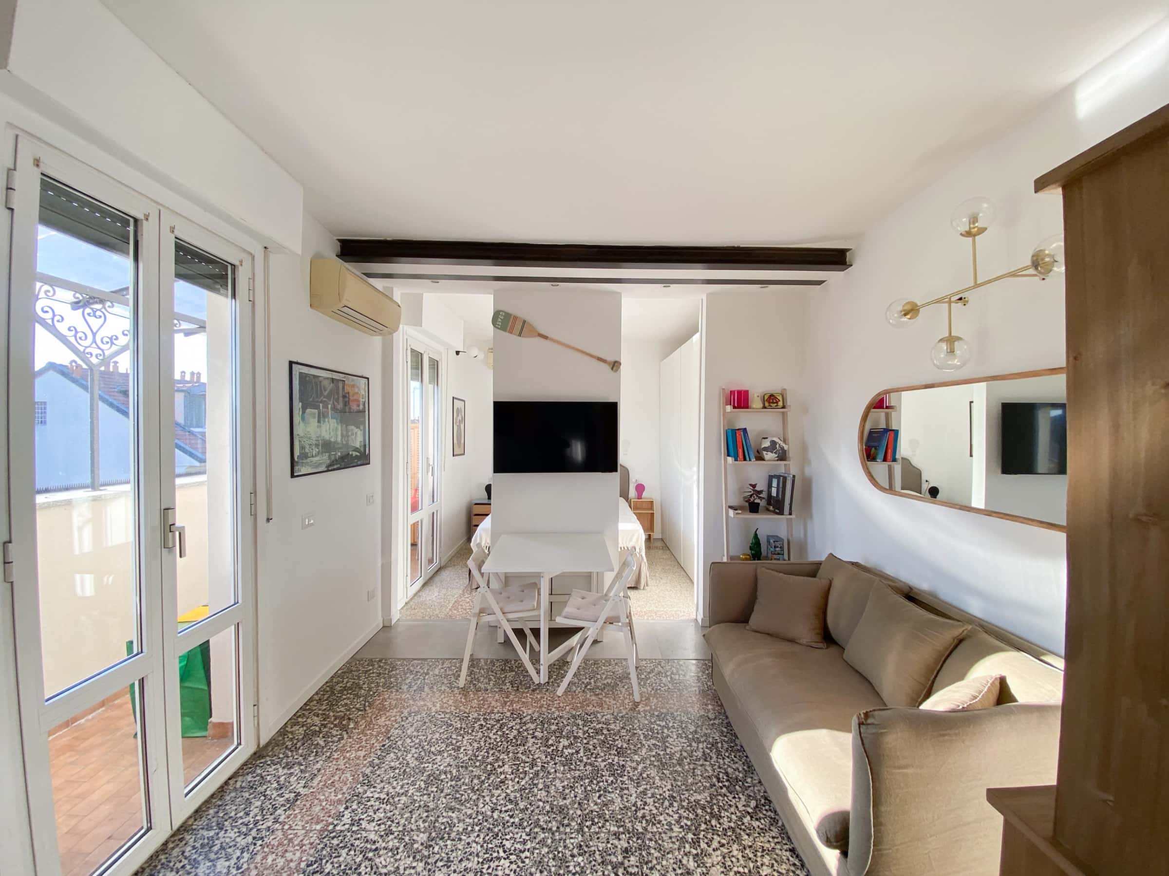 Appartamento in Via Freiköfel, Milano di 40 m² con 1 camera