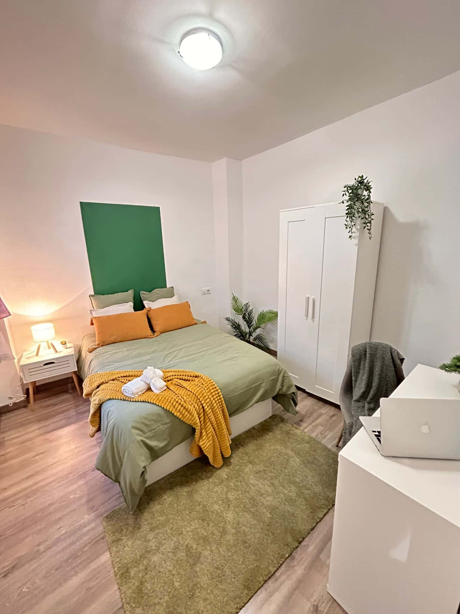 Habitacion privada en Carrer de Xàtiva , Valencia