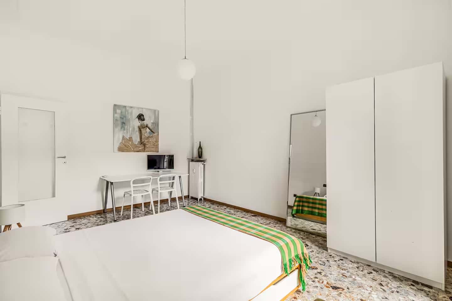 Stanza privata via Vitruvio