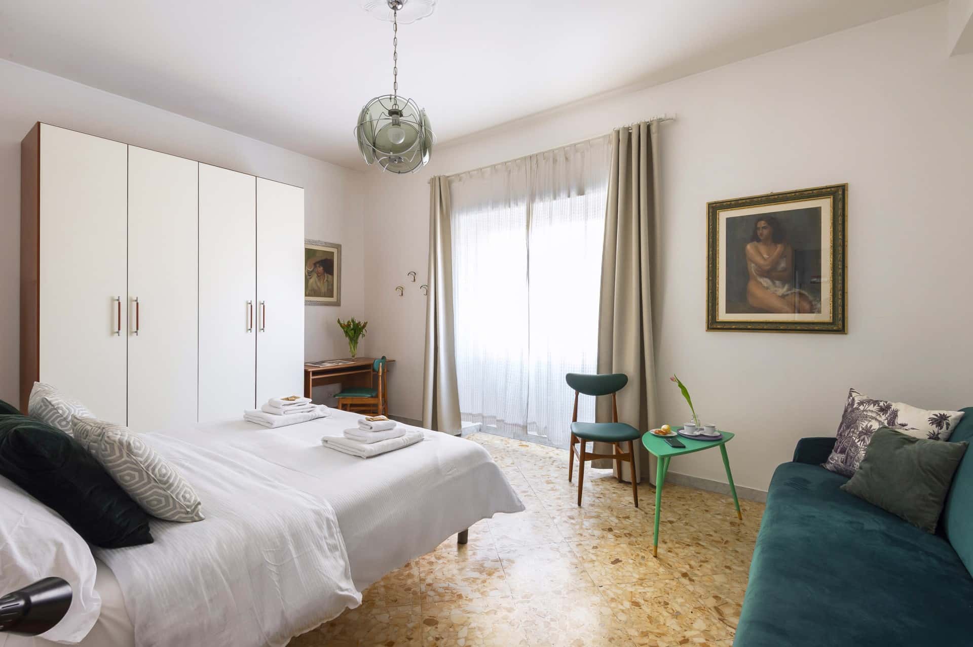 021 - Giussano - Casa Adele Lovely Mid-century Apartment