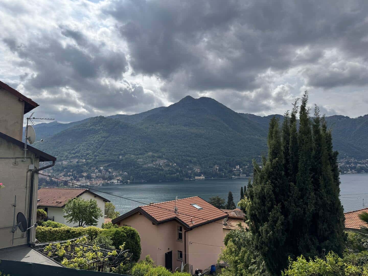 Apartment Moltrasio, 1 bed — photo 6